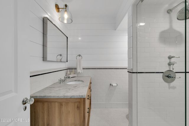 564 Lake Avenue, Bay Head, NJ 08742