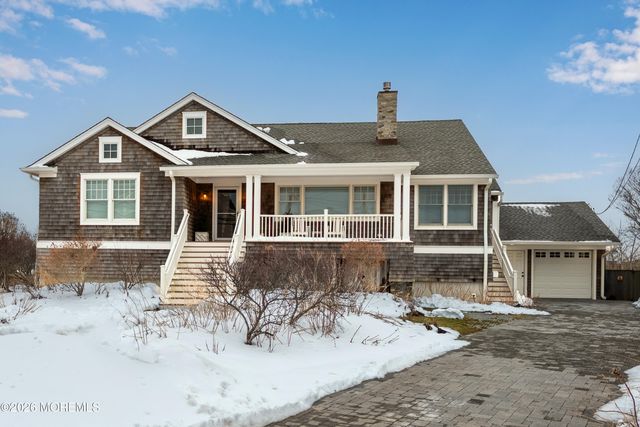 564 Lake Avenue, Bay Head, NJ 08742