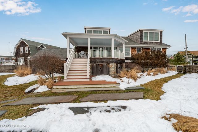 564 Lake Avenue, Bay Head, NJ 08742