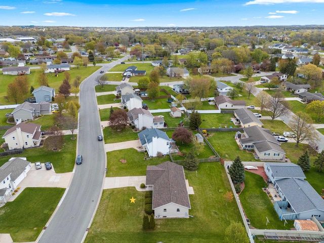 2152 SKYVIEW STREET, Green Bay, WI 54311