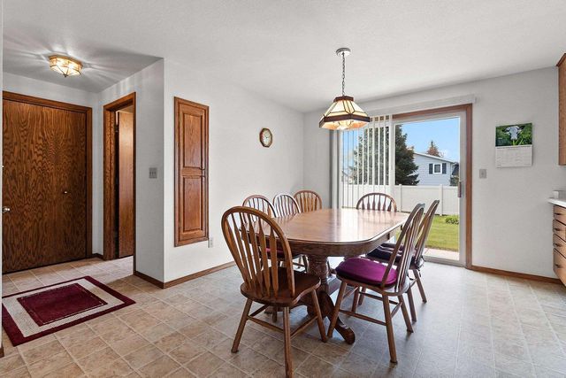 2152 SKYVIEW STREET, Green Bay, WI 54311