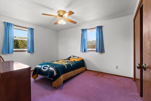 2152 SKYVIEW STREET, Green Bay, WI 54311