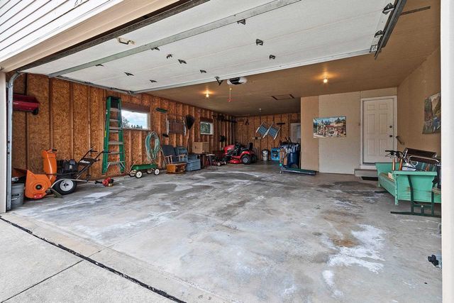 2152 SKYVIEW STREET, Green Bay, WI 54311
