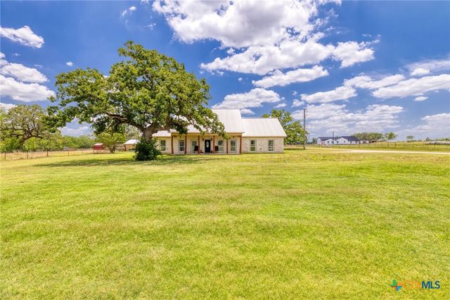 12011 Fm 1150, Luling, TX 78648