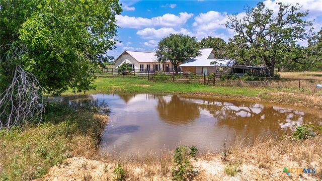 12011 Fm 1150, Luling, TX 78648