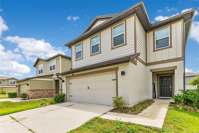 1687 BEAR MOUNTAIN LANE, Minneola, FL 34715