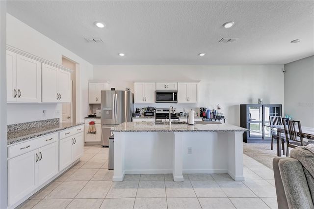 1687 BEAR MOUNTAIN LANE, Minneola, FL 34715