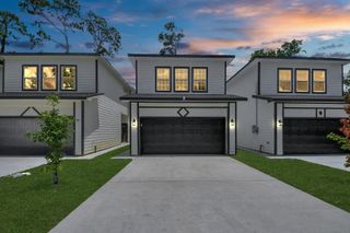 8155 Crestview Drive, Houston, TX 77028