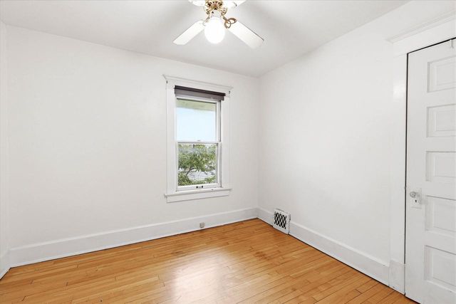 1261 S QUINCY STREET, Green Bay, WI 54301