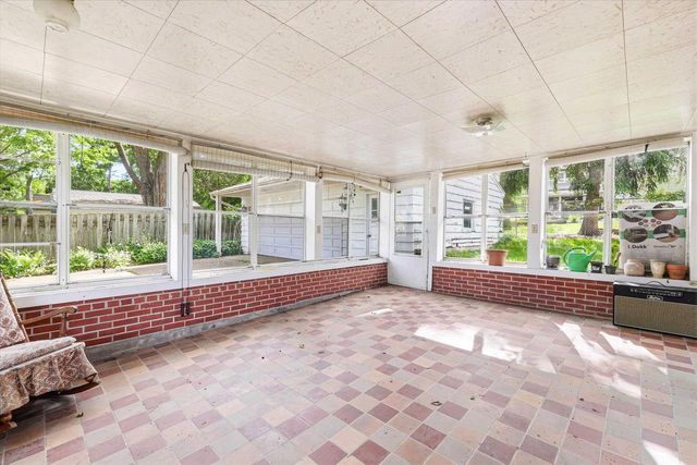 1261 S QUINCY STREET, Green Bay, WI 54301