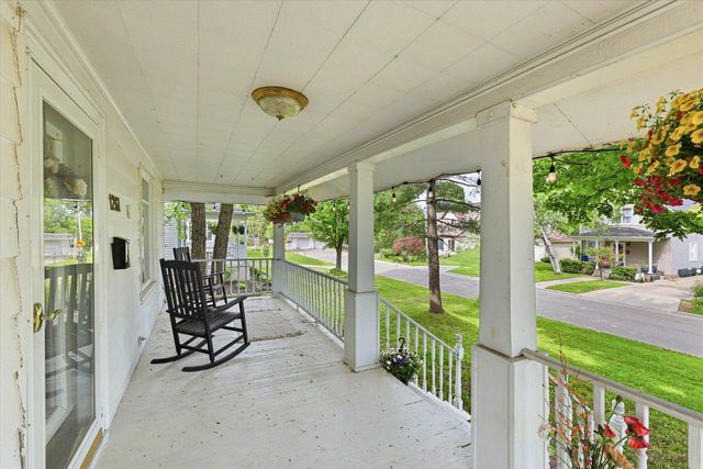 1261 S QUINCY STREET, Green Bay, WI 54301