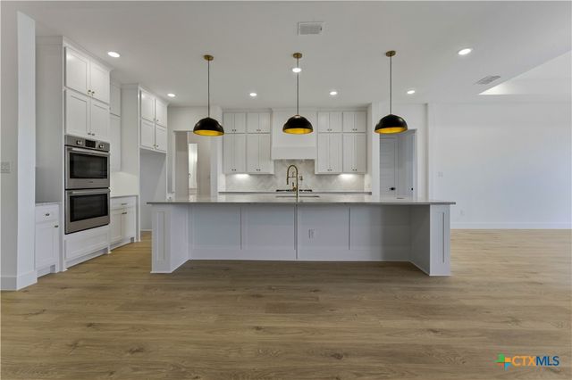 1552 Vintage Way, New Braunfels, TX 78132