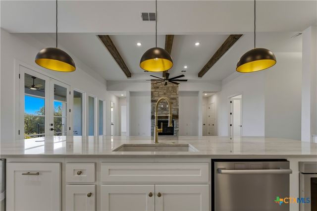 1552 Vintage Way, New Braunfels, TX 78132