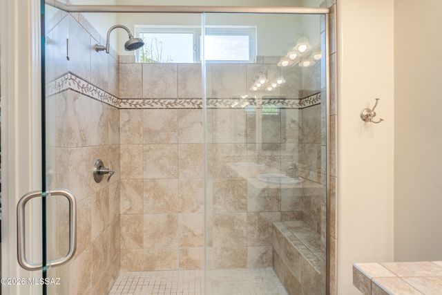 779 N Lukeville Drive, Green Valley, AZ 85614