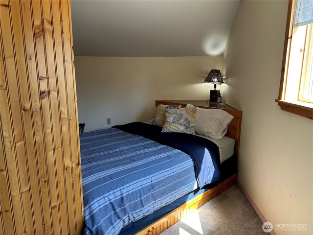 641 Decatur Head Drive, Decatur Island, WA 98221