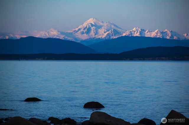 641 Decatur Head Drive, Decatur Island, WA 98221