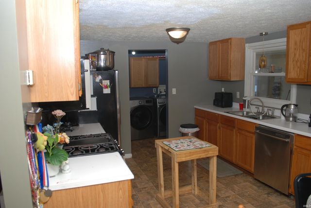 310 Indiana Avenue, Plymouth, IN 46563