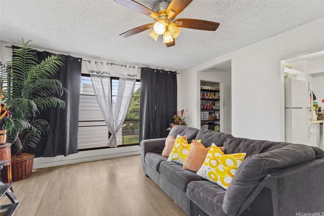 87-118 Helelua Street B306, Waianae, HI 96792