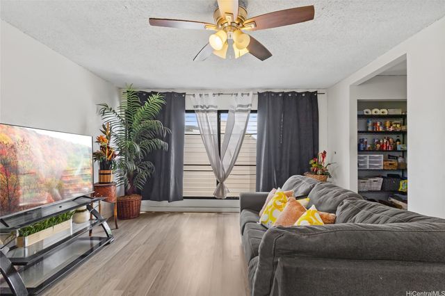 87-118 Helelua Street B306, Waianae, HI 96792