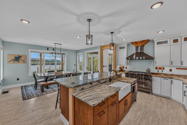 85 Shepard Hill Road, Holderness, NH 03245