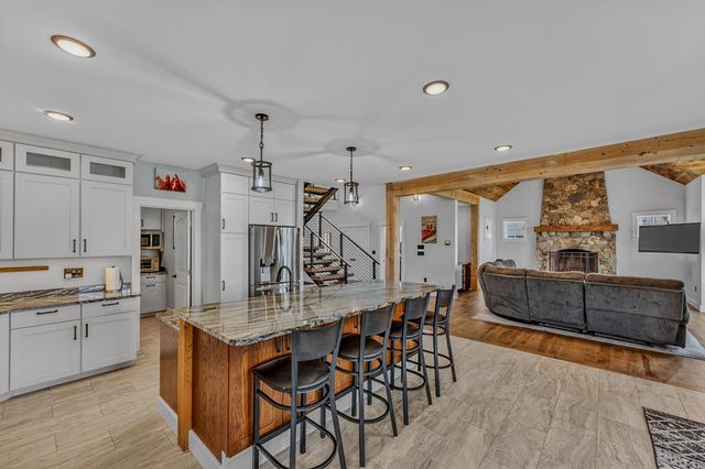 85 Shepard Hill Road, Holderness, NH 03245