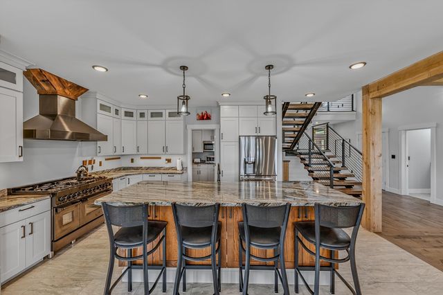 85 Shepard Hill Road, Holderness, NH 03245