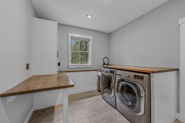85 Shepard Hill Road, Holderness, NH 03245