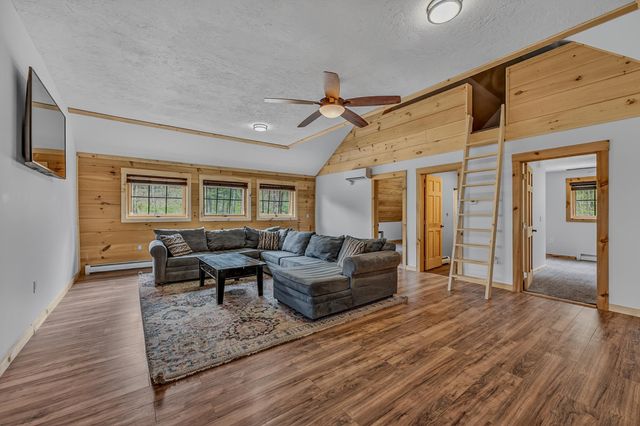 85 Shepard Hill Road, Holderness, NH 03245