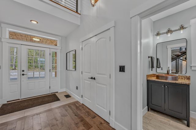 85 Shepard Hill Road, Holderness, NH 03245