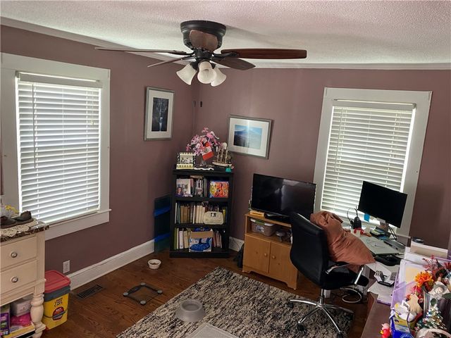 3 Heyward Avenue, Honea Path, SC 29654