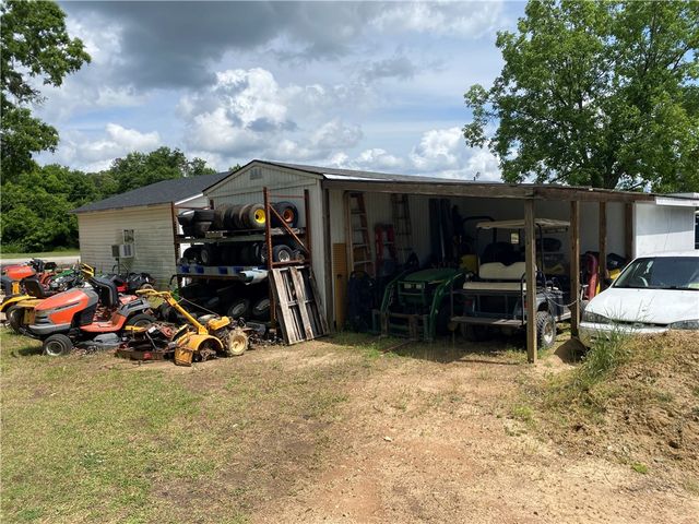 3 Heyward Avenue, Honea Path, SC 29654