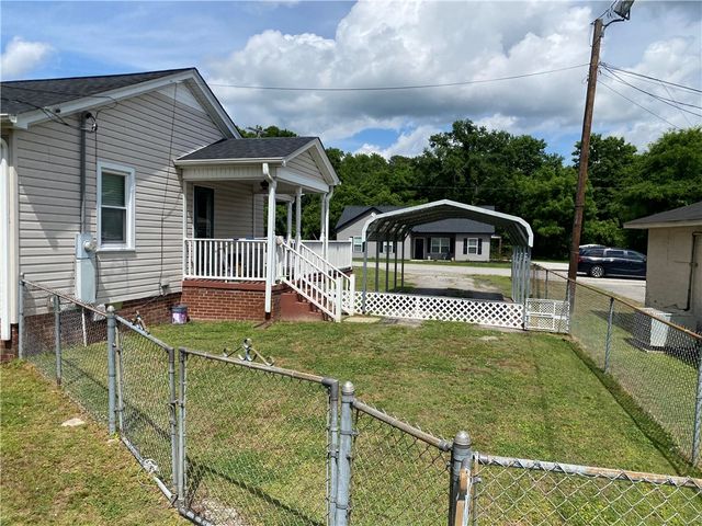 3 Heyward Avenue, Honea Path, SC 29654