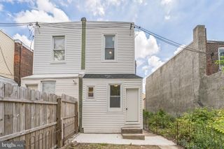 2070 BRIDGE ST, Philadelphia, PA 19124