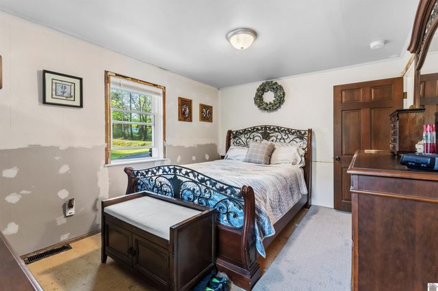 129 New Hope Rd, Calvert City, KY 42029