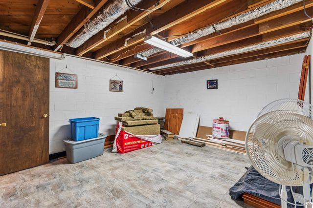 129 New Hope Rd, Calvert City, KY 42029