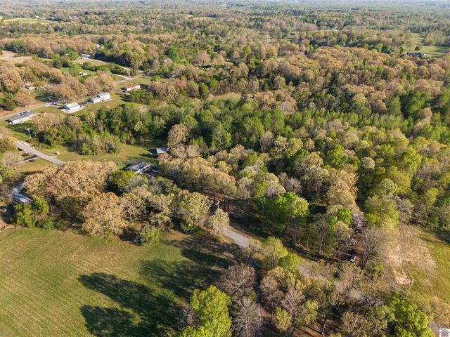 129 New Hope Rd, Calvert City, KY 42029