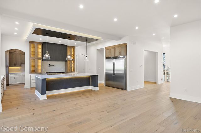 4338 S Verona Circle, Royal Oak, MI 48073