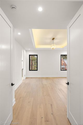 4338 S Verona Circle, Royal Oak, MI 48073