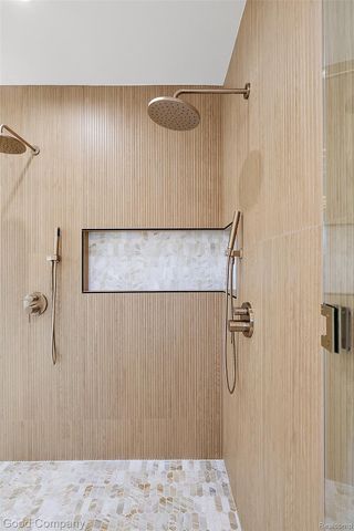 4338 S Verona Circle, Royal Oak, MI 48073