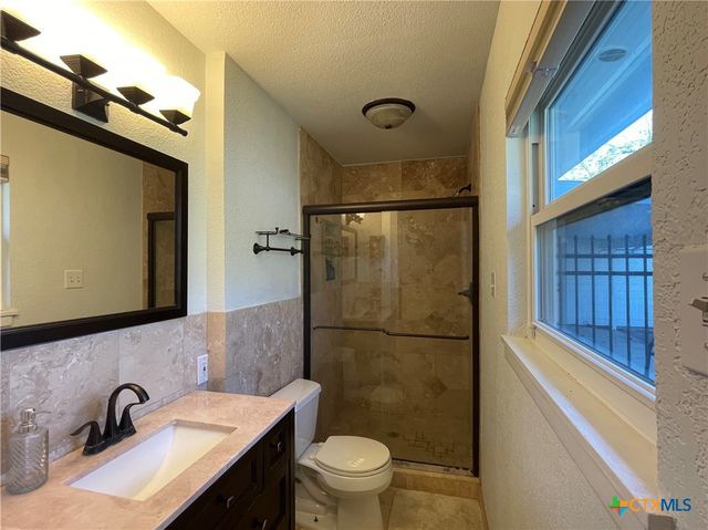 1710 Rosewood Street, Seguin, TX 78155