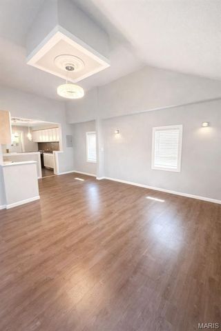 3678 Elsa Avenue, St Ann, MO 63074