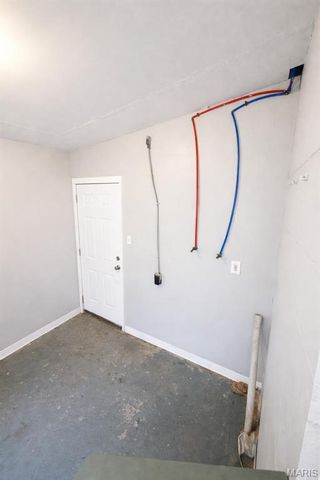 3678 Elsa Avenue, St Ann, MO 63074