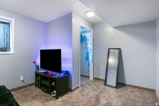 151 S 400 E, Hyrum, UT 84319