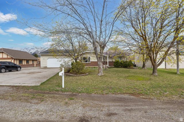 151 S 400 E, Hyrum, UT 84319