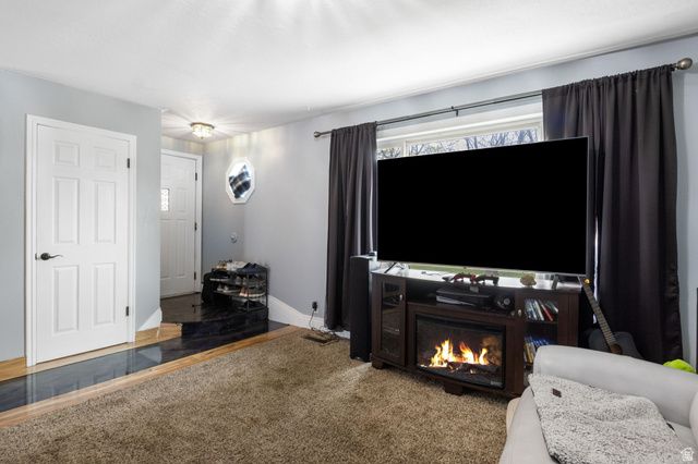 151 S 400 E, Hyrum, UT 84319