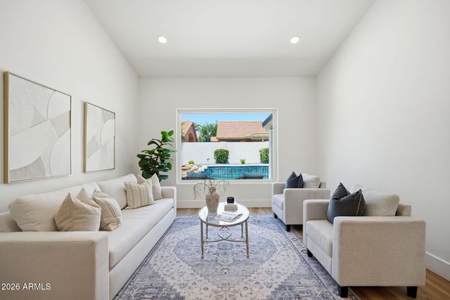 5932 E GRANDVIEW Road, Scottsdale, AZ 85254