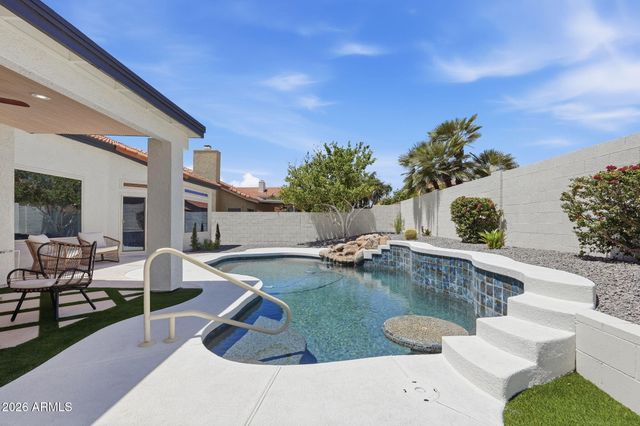 5932 E GRANDVIEW Road, Scottsdale, AZ 85254