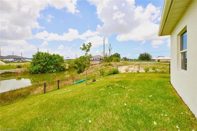 7 NW 14th AVE, Cape Coral, FL 33993