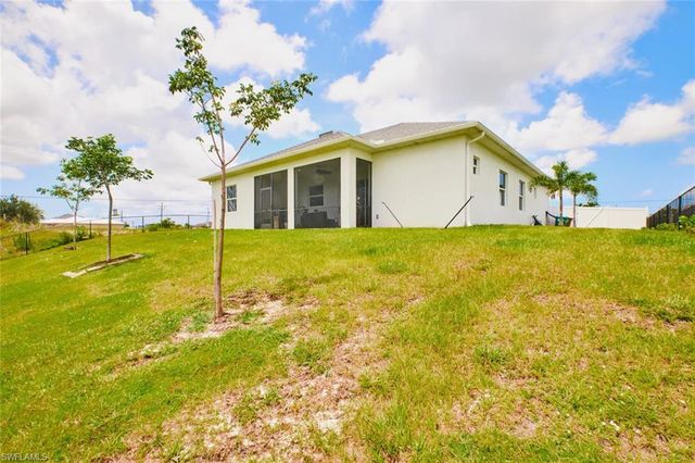 7 NW 14th AVE, Cape Coral, FL 33993