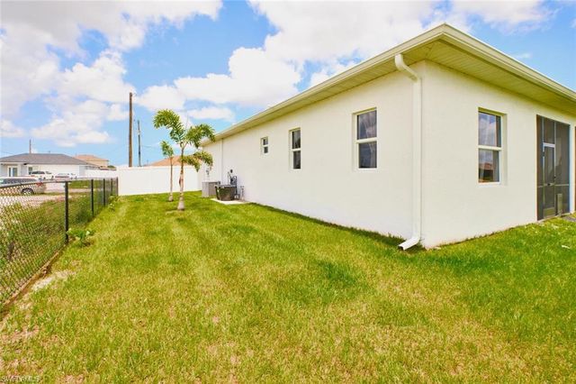 7 NW 14th AVE, Cape Coral, FL 33993